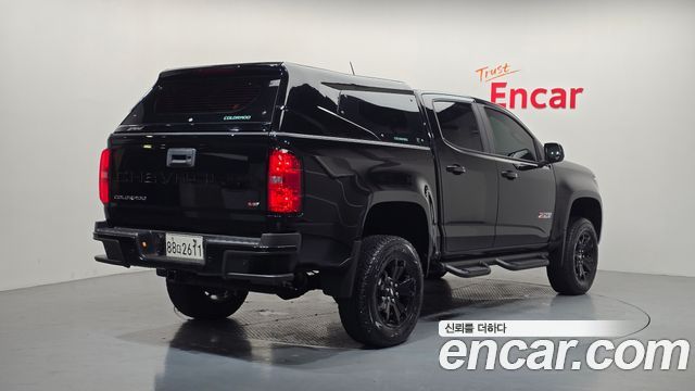 Chevrolet Korea Colorado 2022 — photo 2
