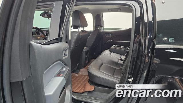 Chevrolet Korea Colorado 2022 — photo 17