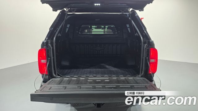 Chevrolet Korea Colorado 2022 — photo 22
