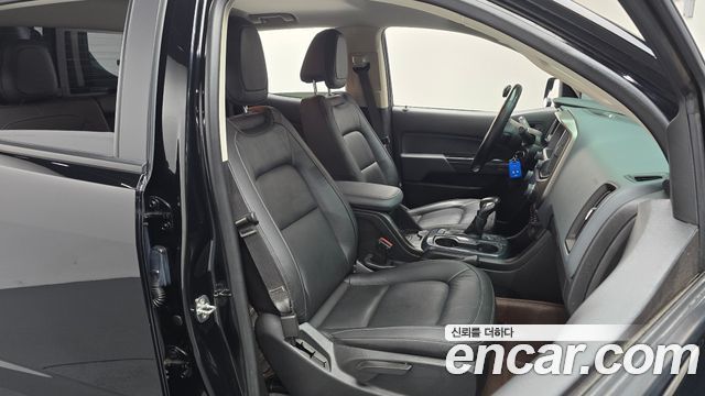 Chevrolet Korea Colorado 2022 — photo 16