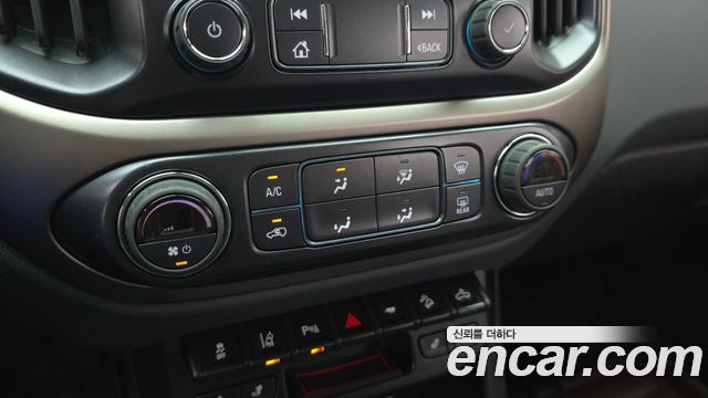 Chevrolet Korea Colorado 2022 — photo 30