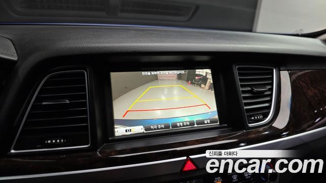 Hyundai Genesis 2016 — photo 21
