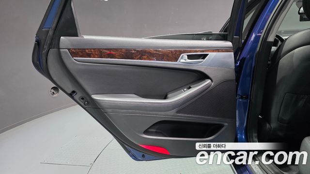 Hyundai Genesis 2016 — photo 15