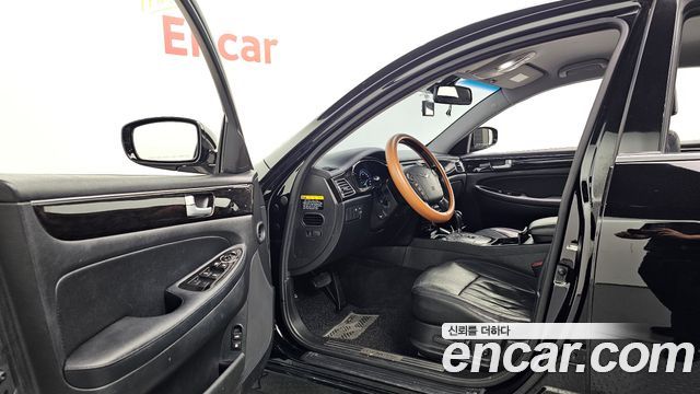 Hyundai Genesis 2013 — photo 10