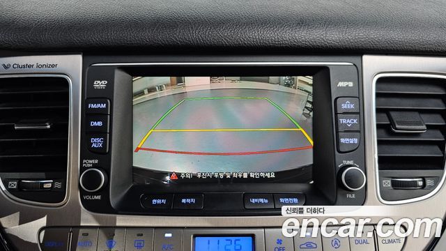 Hyundai Genesis 2013 — photo 16