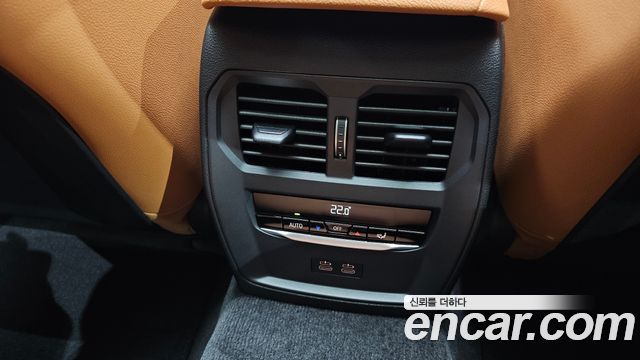 BMW 3-Series 2026 — photo 30