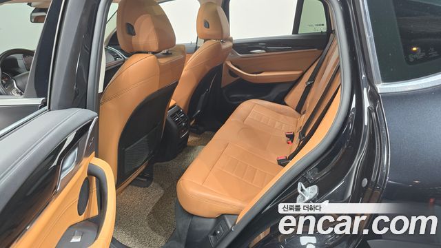 BMW X4 2019 — photo 17