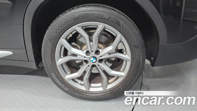 BMW X4 2019 — photo 7