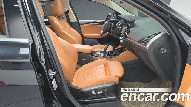 BMW X4 2019 — photo 16