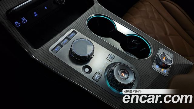 Genesis GV80 2025 — photo 12