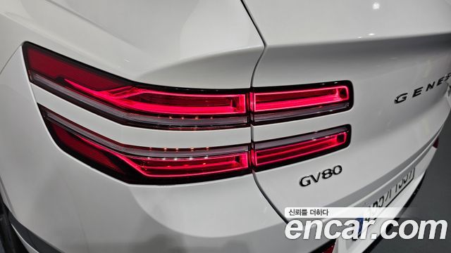 Genesis GV80 2025 — photo 9