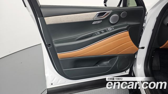 Genesis GV80 2025 — photo 14