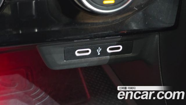 Volkswagen Jetta 2021 — photo 19