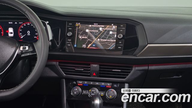 Volkswagen Jetta 2021 — photo 20