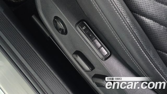 Volkswagen Jetta 2021 — photo 28