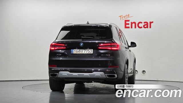 BMW X5 2022 — photo 4