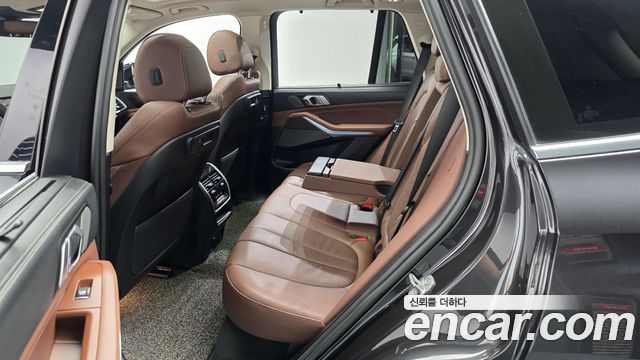 BMW X5 2022 — photo 16