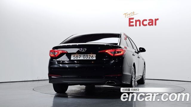 Hyundai Sonata 2016 — photo 4