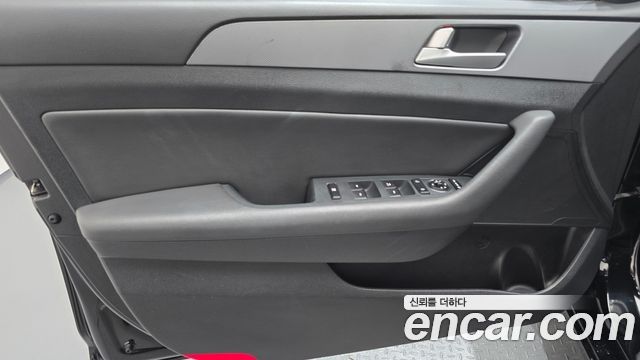 Hyundai Sonata 2016 — photo 14
