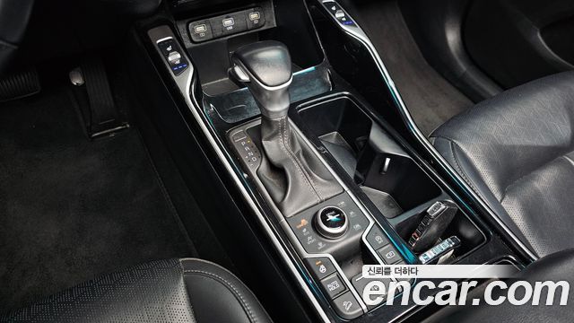 Kia Sorento 2022 — photo 12