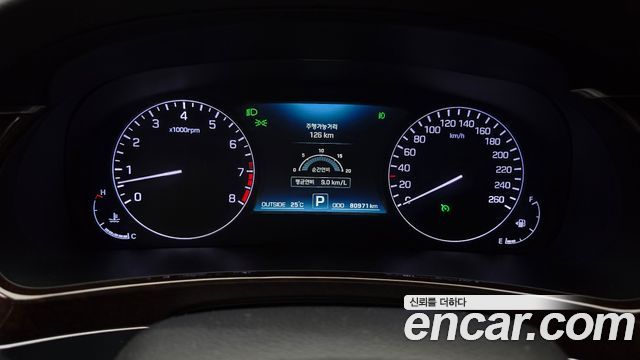 Hyundai Equus 2013 — photo 8