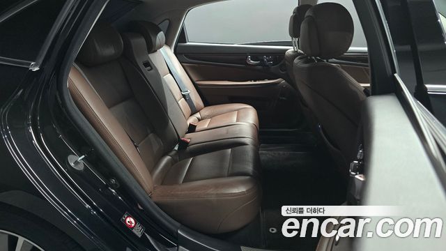 Hyundai Equus 2013 — photo 11