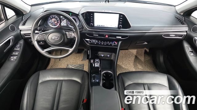 Hyundai Sonata 2022 — photo 10