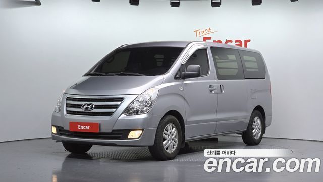 Hyundai Starex 2018 — photo 1