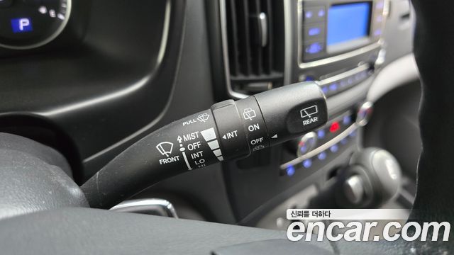 Hyundai Starex 2018 — photo 20