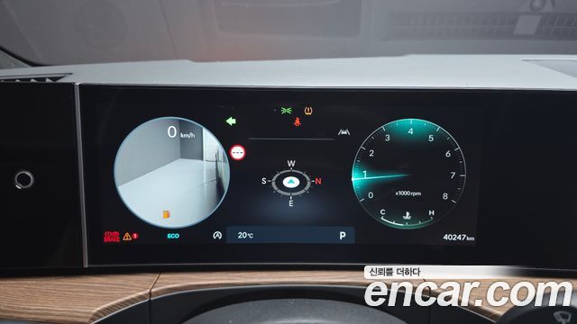 Hyundai Santafe 2024 — photo 8