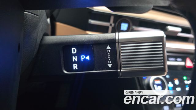 Hyundai Santafe 2024 — photo 9