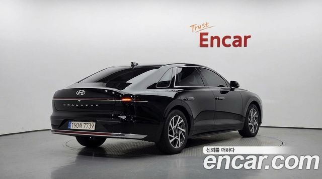 Hyundai Grandeur 2023 — photo 2