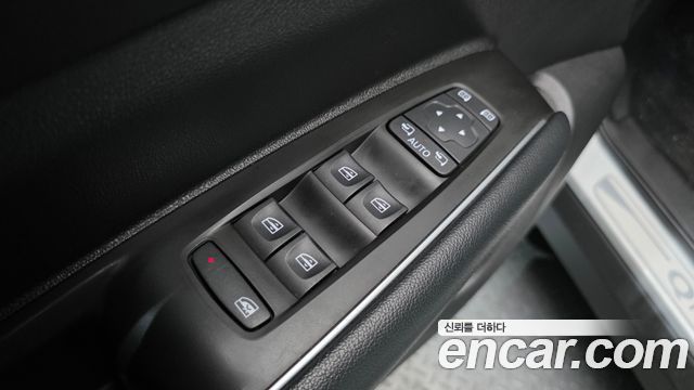 Renault Korea QM6 2023 — photo 19
