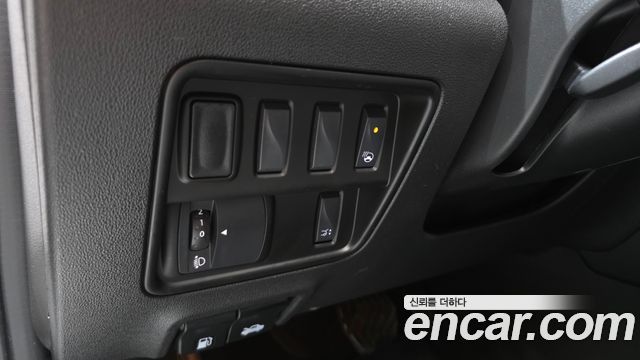 Renault Korea QM6 2023 — photo 20