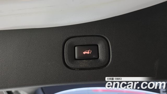Renault Korea QM6 2023 — photo 31