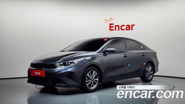 Kia K3 2024 — photo 1