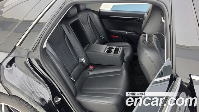 Hyundai Grandeur 2023 — photo 11
