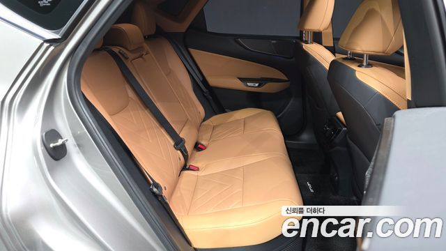 Lexus NX 2025 — photo 18