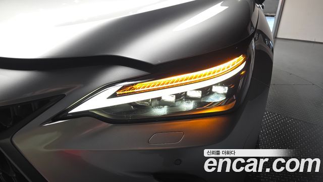 Lexus NX 2025 — photo 8