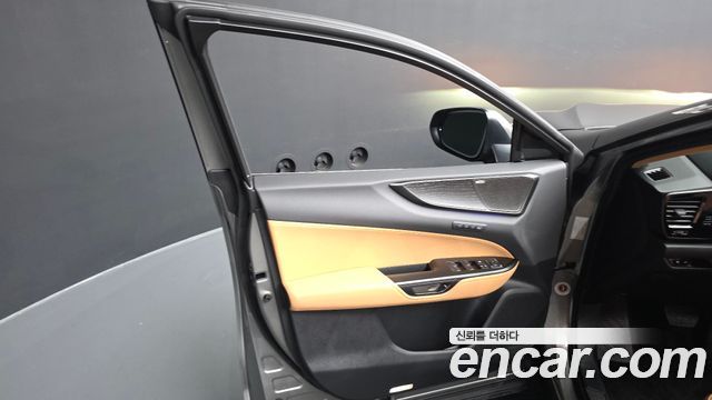 Lexus NX 2025 — photo 14