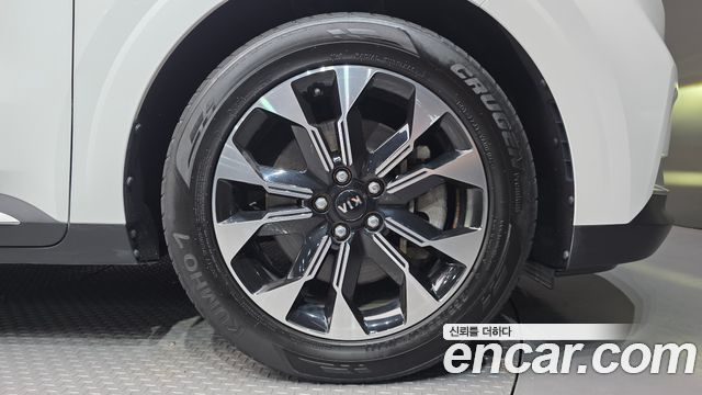 Kia Canival 2021 — photo 5