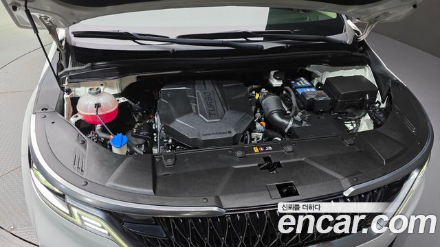 Kia Canival 2021 — photo 6
