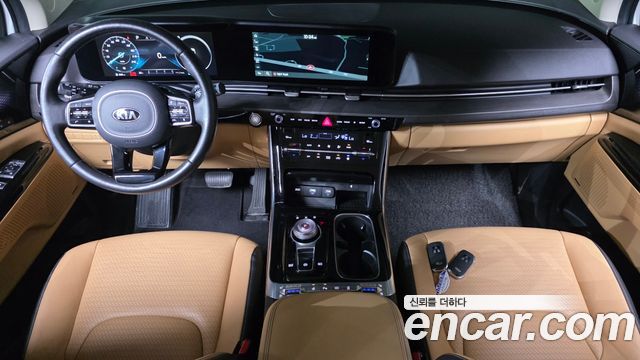 Kia Canival 2021 — photo 10