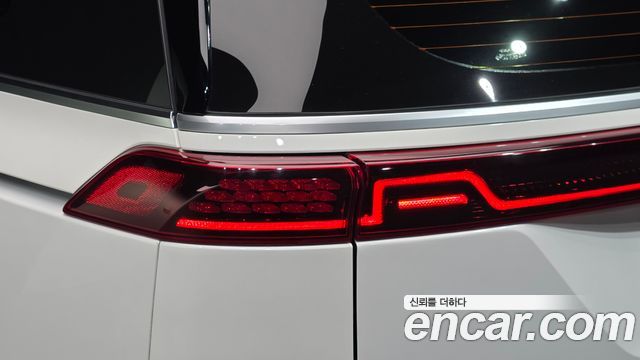 Kia Canival 2021 — photo 9