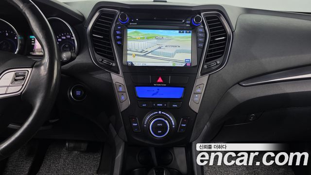 Hyundai Santafe 2015 — photo 16