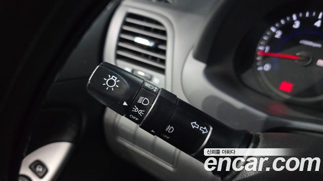 Hyundai Accent 2012 — photo 26