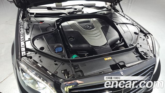 Mercedes-Benz S-Class 2017 — photo 6