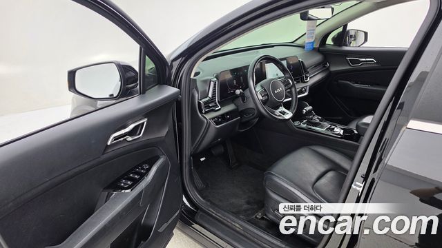 Kia Sportage 2023 — photo 10
