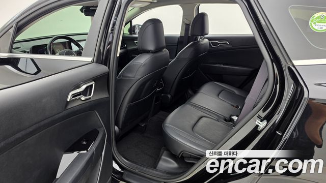Kia Sportage 2023 — photo 12