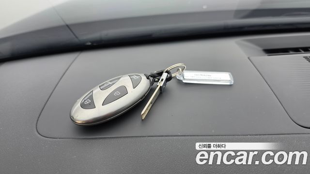 Hyundai Grandeur 2023 — photo 16